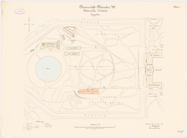 Eine detaillierte Karte von Berlin, Deutschland, mit der Universität Münster in der Mitte, die Gebäude, Straßen und andere Merkmale sowie Text mit Informationen über die Universitätsgröße, den Standort und die Annehmlichkeiten zeigt.