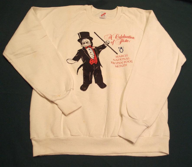 Ein T-Shirt mit einem Bild und Text.