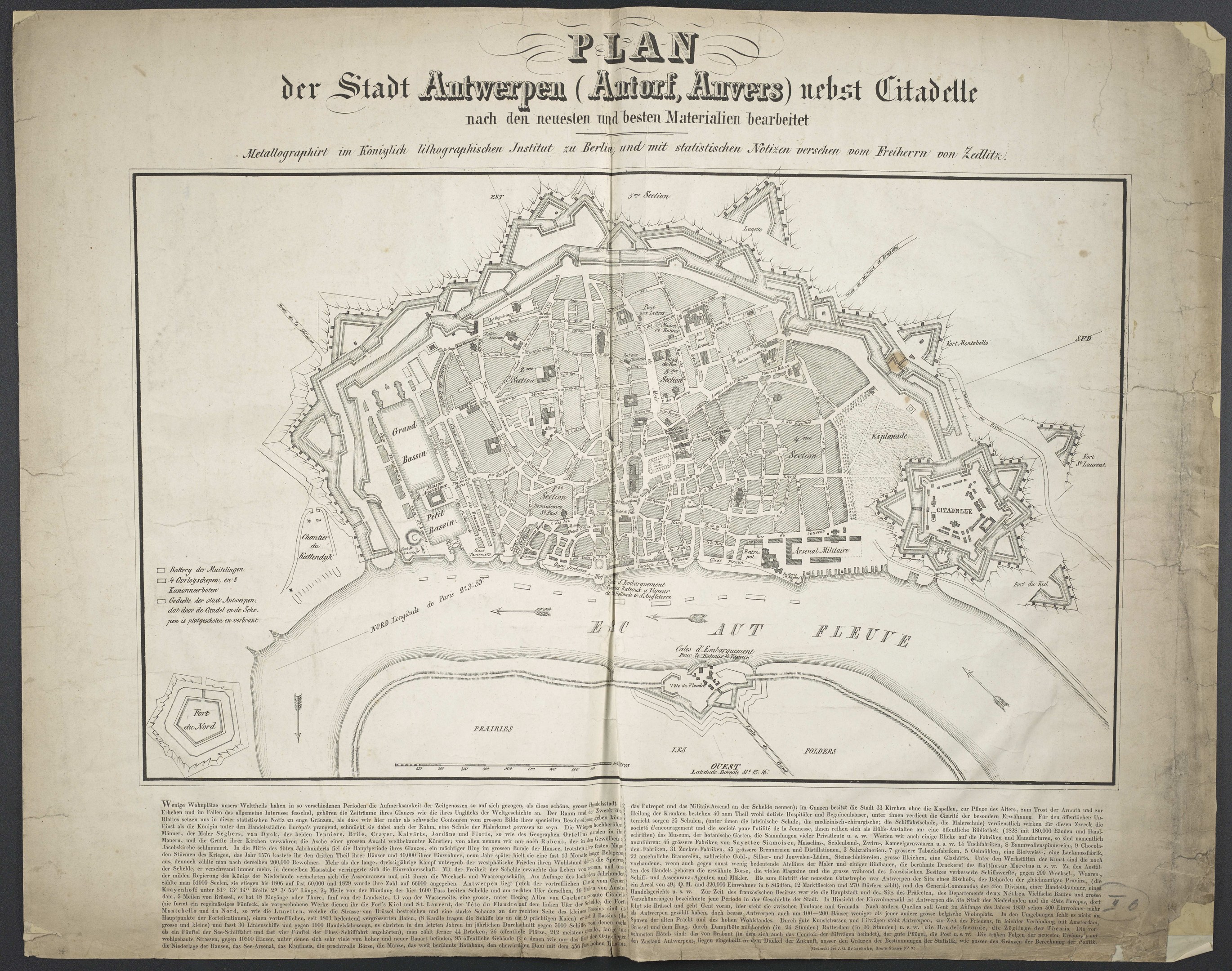 Ein abgegriffenes Buch mit einer detaillierten Karte von Berlins Straßen, Gebäuden und Sehenswürdigkeiten, begleitet von Texten über die Bevölkerung und bemerkenswerte Merkmale der Stadt.