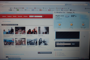 Eine Website mit Videos und Text.