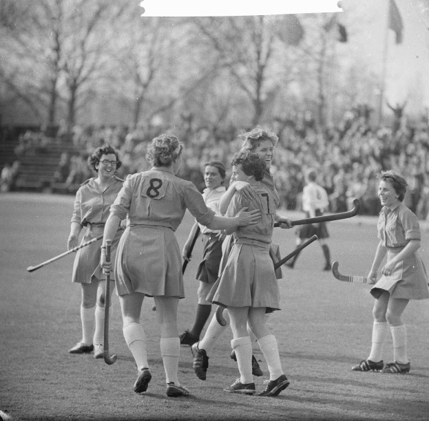 Kanadische Frauen gehen Druck vor Flag Football Weltmeisterschaft