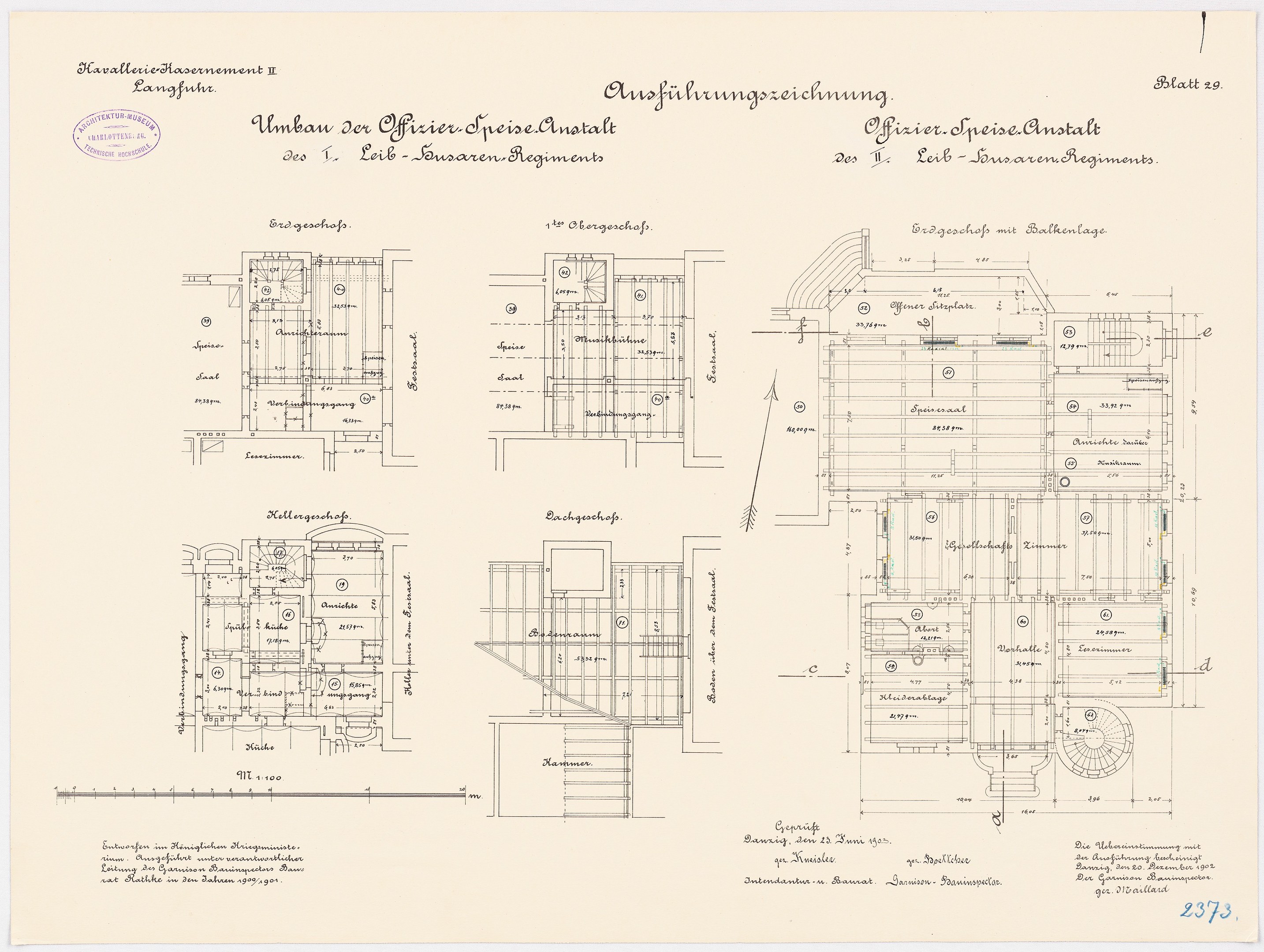 Schwarz-weißer Grundriss des ehemaligen Bundeskanzleramts, der detaillierte architecturale Layout und TextAnnotation zeigt.