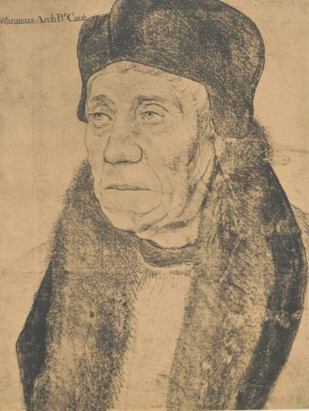 Eine ältere Frau mit schwarzem Hut und einem Pelzmantel, die ihre Hönde öffnet, mit einem Dutt und einem sanften Ausdruck, die zur Seite blickt.