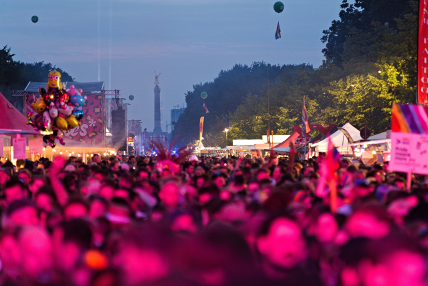 Am Samstag findet das St. Bernard Party statt St. Bernard Mensa wird zum Party-Tempel